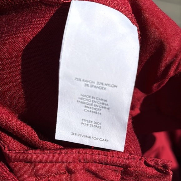 CAbi Ava Slim Ankle Trouser #3201 Rhubarb Red Maroon Pants Women's Size 2 - Picture 5 of 6